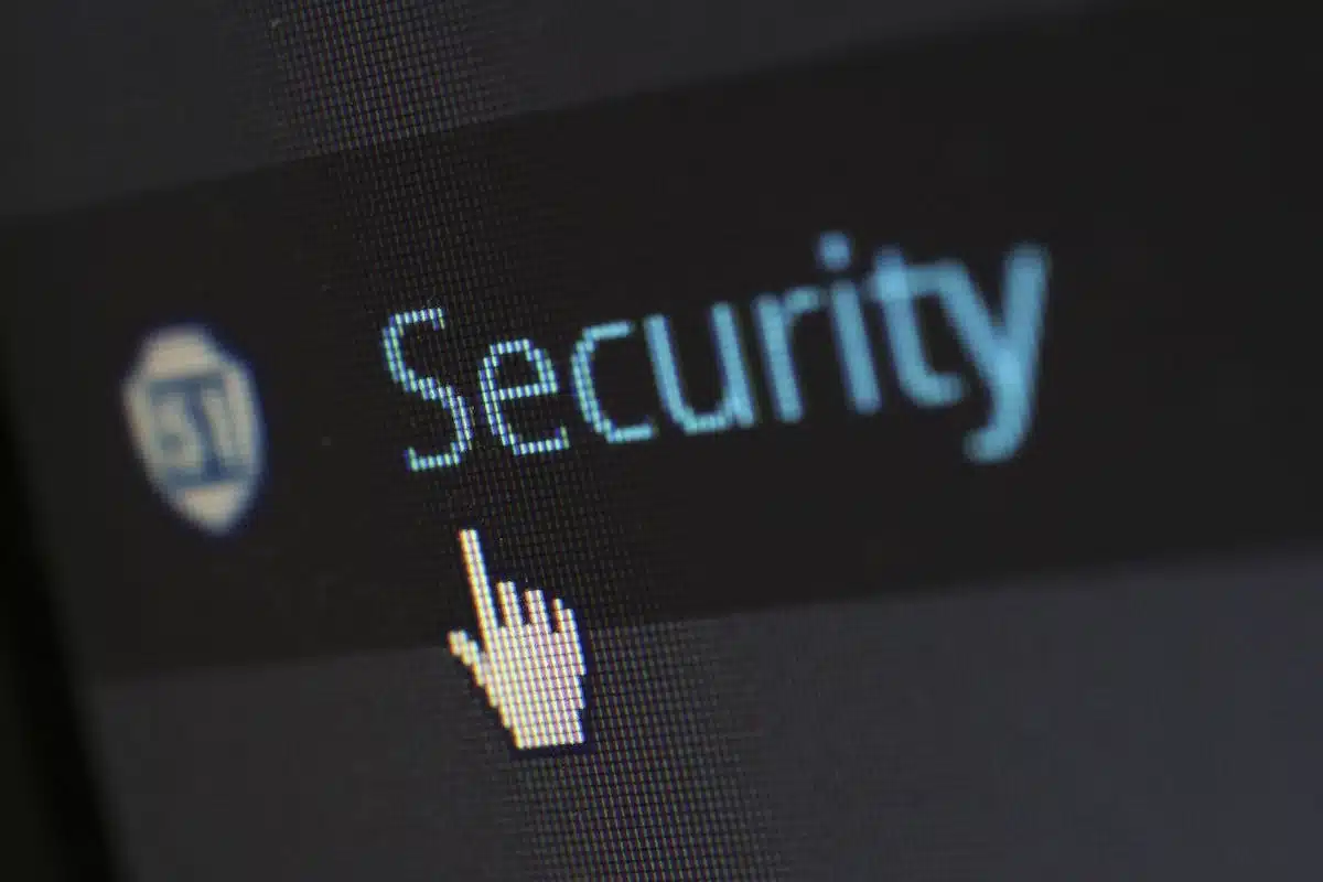 Sécurité informatique : Tout ce que les entreprises doivent savoir sur la conformité réglementaire
