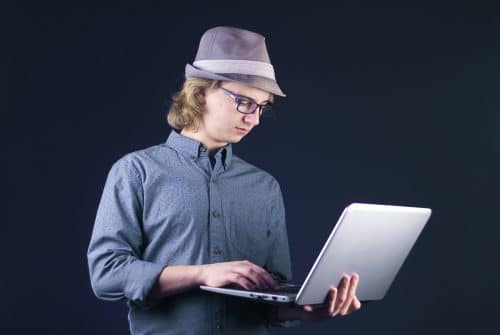 Réparation ordinateur portable : comment choisir une société spécialisée ?